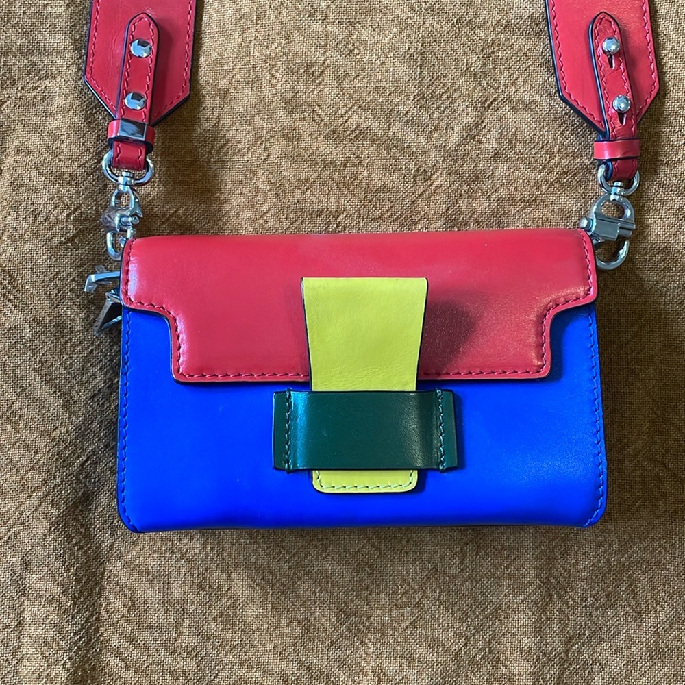 Modern Color block wallet on chain crossbody / shoulder bag